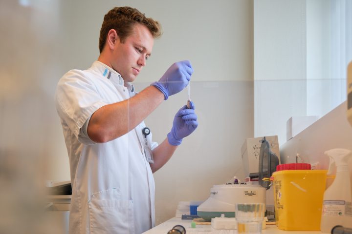 Onderzoek naar levensverlengende chemo bij uitgezaaide darmkanker